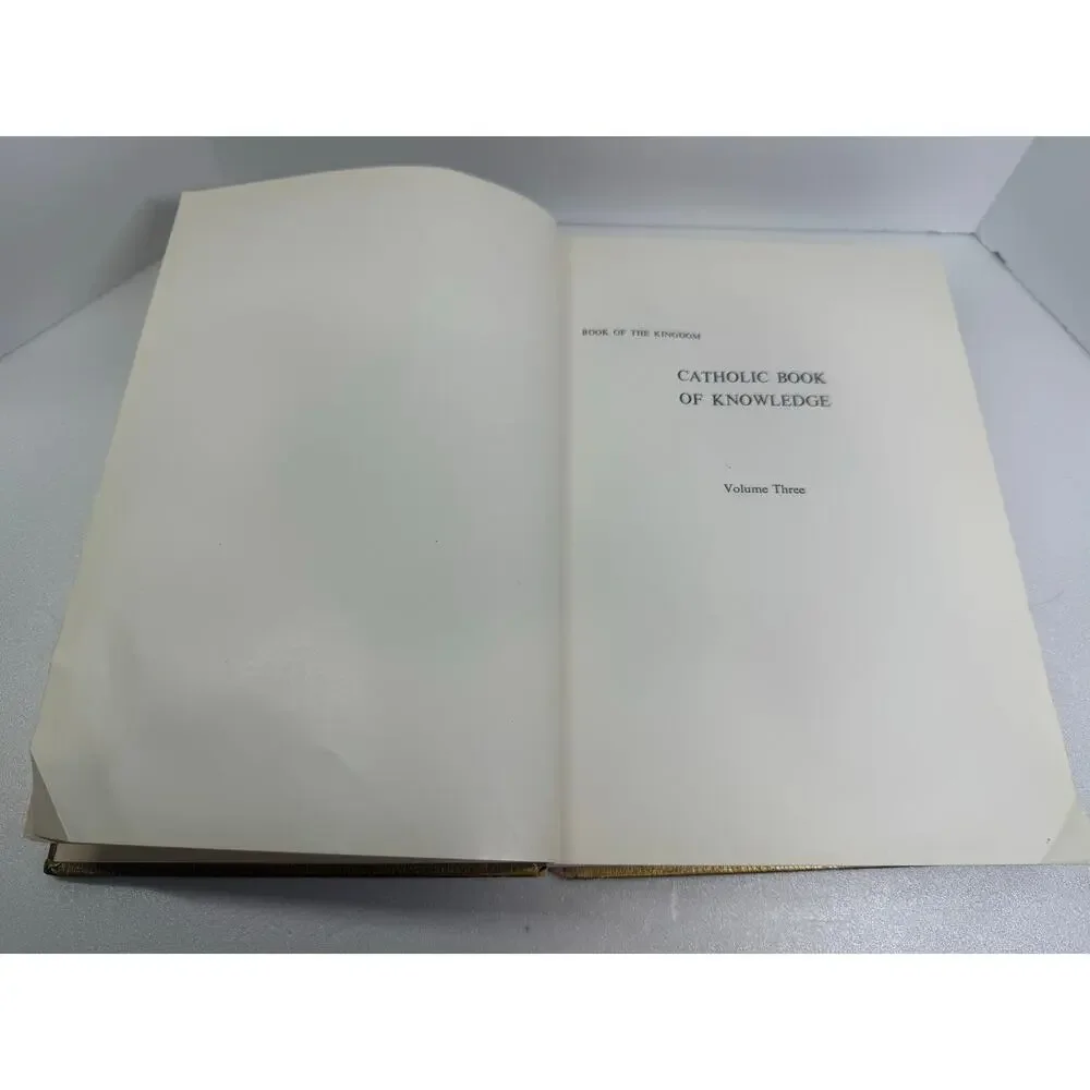 Catholic Book of Knowledge Volumes 2-3 Edited by Rev Leonard Boase 1961